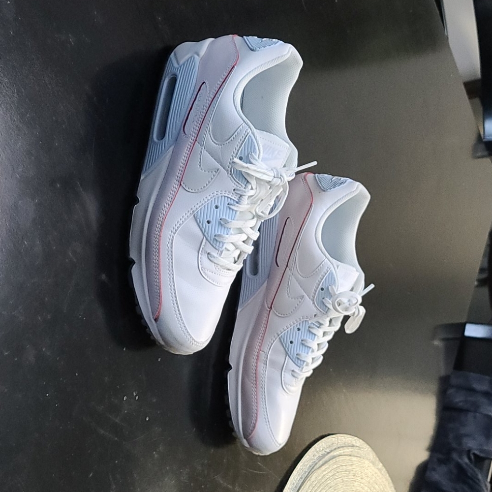 Air Max 90's